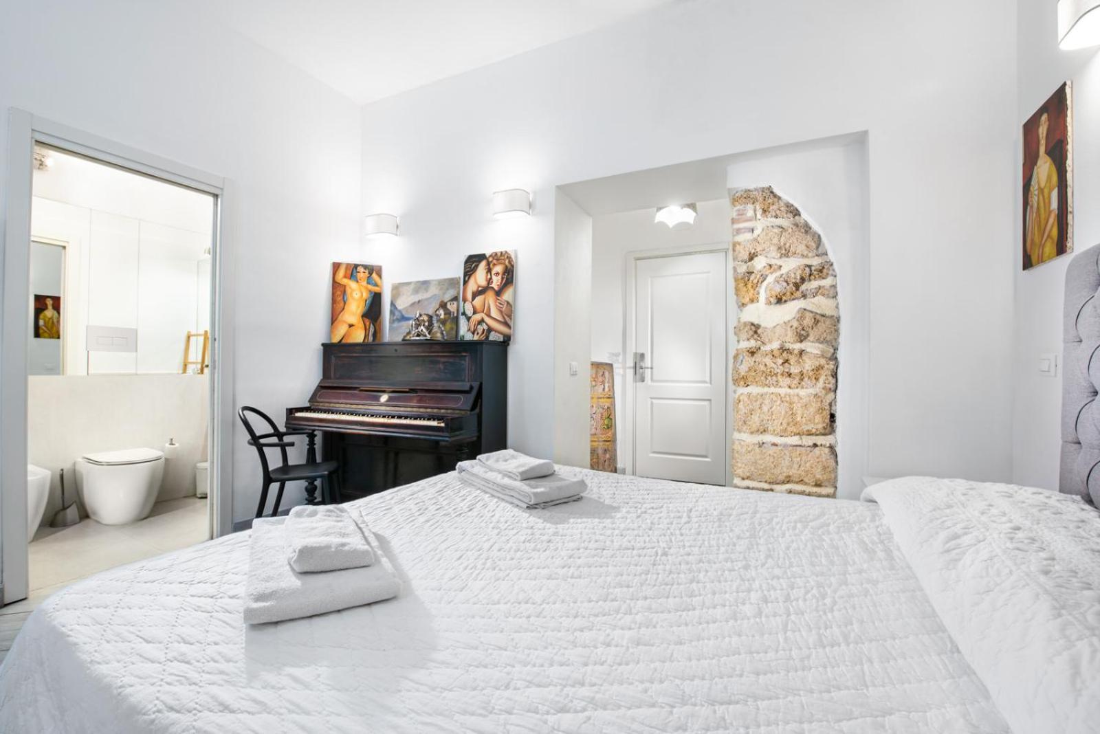 Porta Di Castro Boutique Hotel Палермо Екстериор снимка